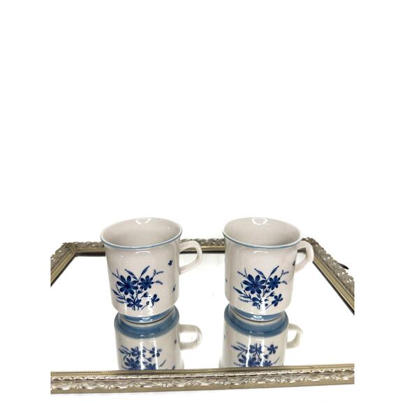 Set of 2 Vintage Jardin 710 Whisper Blue Floral Coffee Tea Cup/Mug 60's 70's - Picture 1 of 8